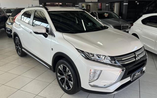 imagem-https://www.socarrao.com.br/sc-vehicle-images-prod/2597679/1788292704291-ISpdXpCpwNjvchf3wtBKHxoadElhHKlx5RWf.jpg