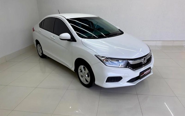 imagem-https://www.socarrao.com.br/sc-vehicle-images-prod/2598004/1787762505171-8275128_1_B_9b71e5063a.jpeg