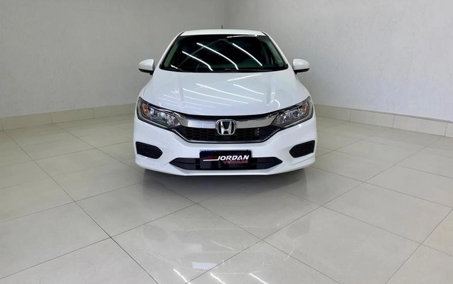 imagem-https://www.socarrao.com.br/sc-vehicle-images-prod/2598004/1787762505174-8275128_3_B_3a5e6c25cb.jpeg