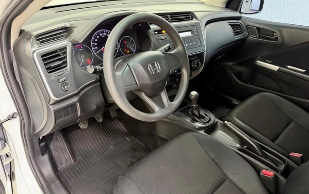 imagem-https://www.socarrao.com.br/sc-vehicle-images-prod/2598004/1787762505186-8275128_16_B_cab9699ba9.jpeg