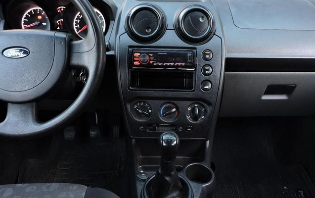imagem-https://www.socarrao.com.br/sc-vehicle-images-prod/2598351/1790782313746-8259357_5_B_bde8fb82ec.jpeg