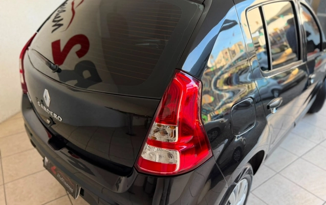 imagem-https://www.socarrao.com.br/sc-vehicle-images-prod/2598653/1783971081614-08vBtX4691H3sH1n144dn2vcZN8i1BKg.jpg