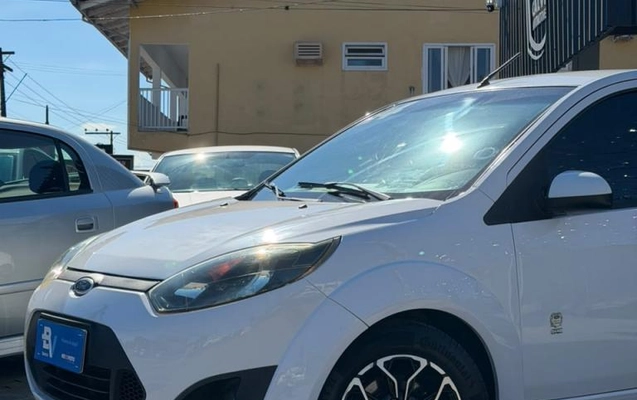 imagem-https://www.socarrao.com.br/sc-vehicle-images-prod/2598813/1783971345556-69436a553cd8247e3.jpeg
