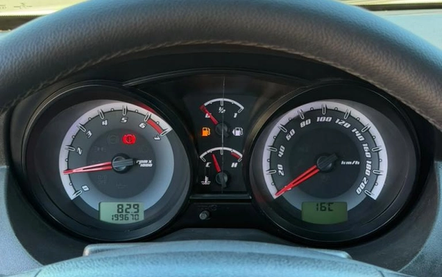 imagem-https://www.socarrao.com.br/sc-vehicle-images-prod/2598813/1783971345567-69436a553cdbe498f.jpeg
