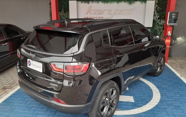 imagem-https://www.socarrao.com.br/sc-vehicle-images-prod/2598911/1789649936291-8268517_0_B_2b5fb12d92.jpeg