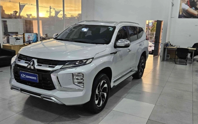 imagem-https://www.socarrao.com.br/sc-vehicle-images-prod/2599097/1783972002571-YXBwLXBob3Rvcy1JM08zS2hYRGl2Tm9yRmdCbzNhdUt5QTZsM0ZRcEJRUS5qcGc.jpg