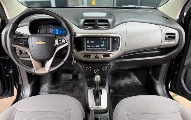 imagem-https://www.socarrao.com.br/sc-vehicle-images-prod/2599297/1783972337227-NX3yXQvOjUR6RezocY9owlOEsiHx0dpK.jpg