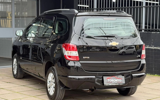 imagem-https://www.socarrao.com.br/sc-vehicle-images-prod/2599297/1783972337228-t0mKYn0W0an6o7dvE6A7bU3IoSqisArI.jpg