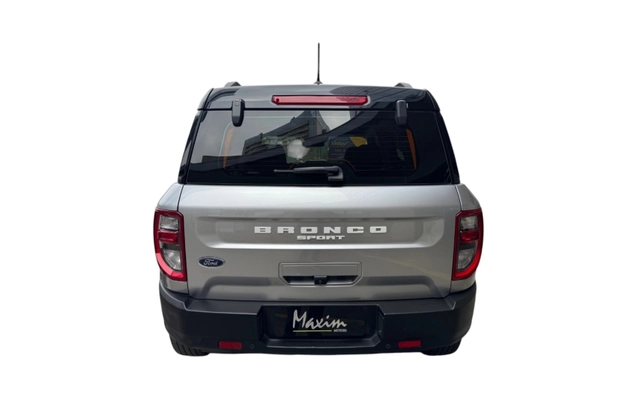 imagem-https://www.socarrao.com.br/sc-vehicle-images-prod/2599791/1789409311073-HFTuIqoLjbU1iPbAu9qMHzy4vulkZtKF.jpg