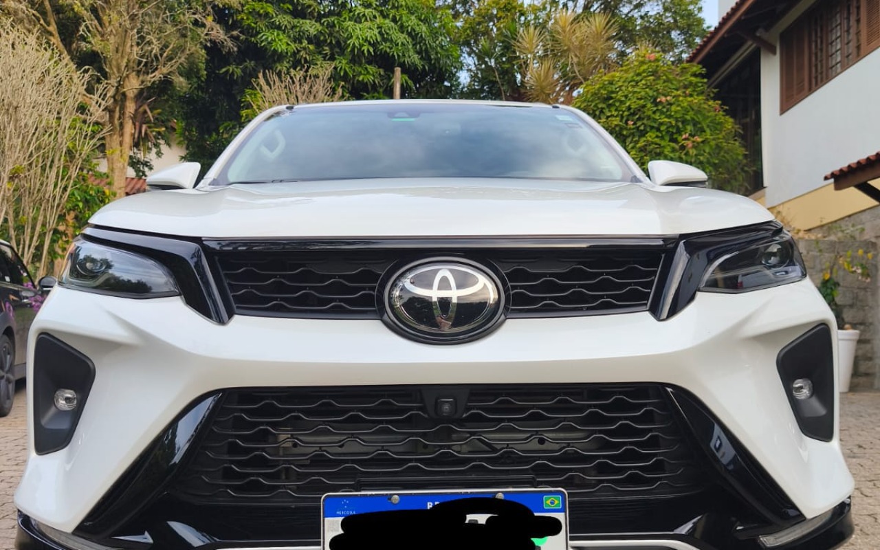 imagem-https://www.socarrao.com.br/sc-vehicle-images-prod/2600064/1783974859391-V2hhdHNBcHAgSW1hZ2UgMjAyNi0wNy0xMyBhdCAxNy4yOC41NCAoMSkuanBlZw.jpeg