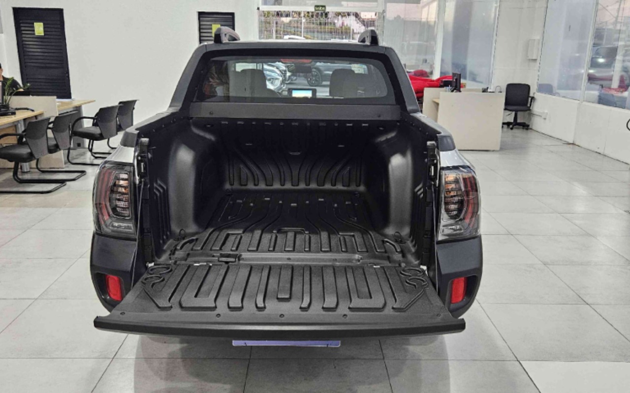 imagem-https://www.socarrao.com.br/sc-vehicle-images-prod/2600124/1783974406178-YXBwLXBob3Rvcy1ycWl1MXFXNWNURUE0cUNvZ2pKMks2ZlN2aVdBNHkwdC5qcGc.jpg