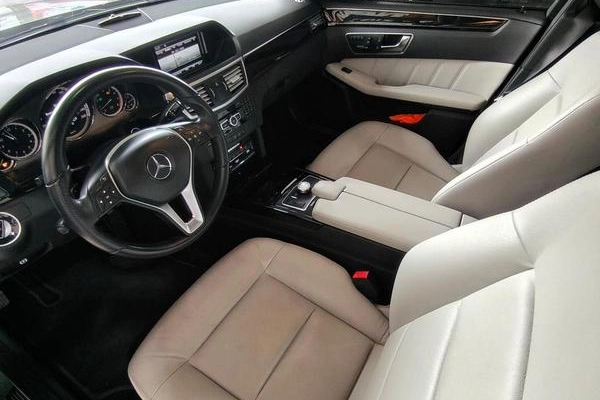 imagem-https://www.socarrao.com.br/sc-vehicle-images-prod/26005/1770667469702-6418327_8_B_bd5d2a55c5.jpeg