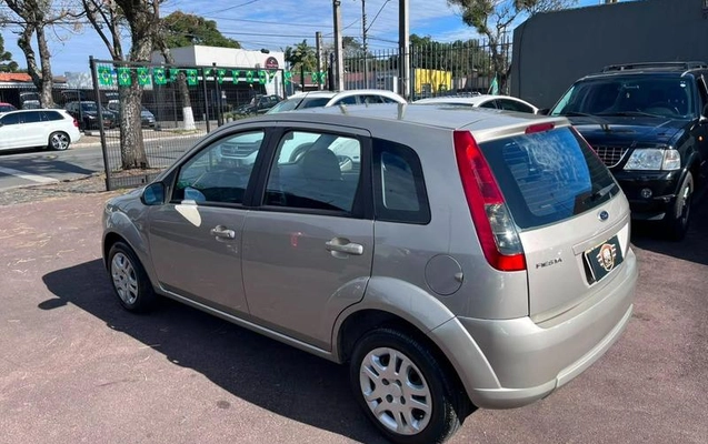 imagem-https://www.socarrao.com.br/sc-vehicle-images-prod/2600504/1787690841794-8192947_40_B_8e7716ef80.jpeg