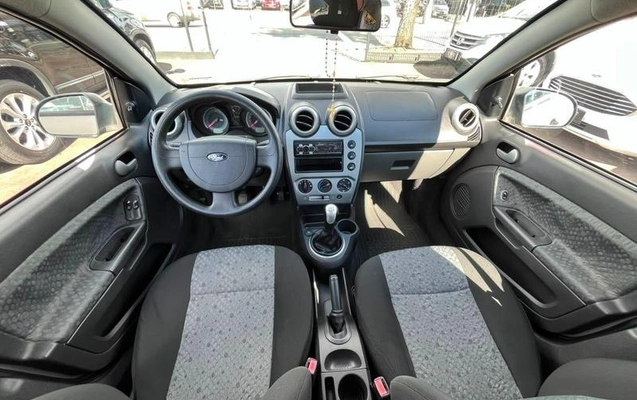 imagem-https://www.socarrao.com.br/sc-vehicle-images-prod/2600504/1787690841795-8192947_18_B_a39ffbeed1.jpeg