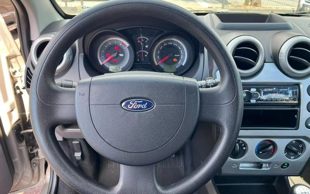 imagem-https://www.socarrao.com.br/sc-vehicle-images-prod/2600504/1787690841798-8192947_11_B_be3a6ca2e3.jpeg