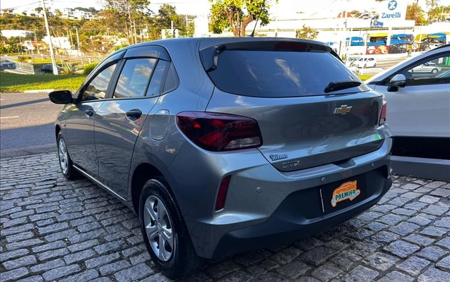 imagem-https://www.socarrao.com.br/sc-vehicle-images-prod/2600864/1783976022749-SIP-0F82_03.jpg