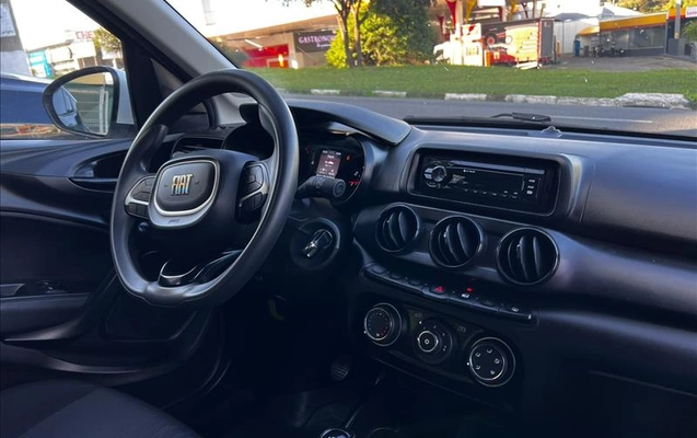 imagem-https://www.socarrao.com.br/sc-vehicle-images-prod/2600921/1783976178421-RVB-7C73_07.jpg