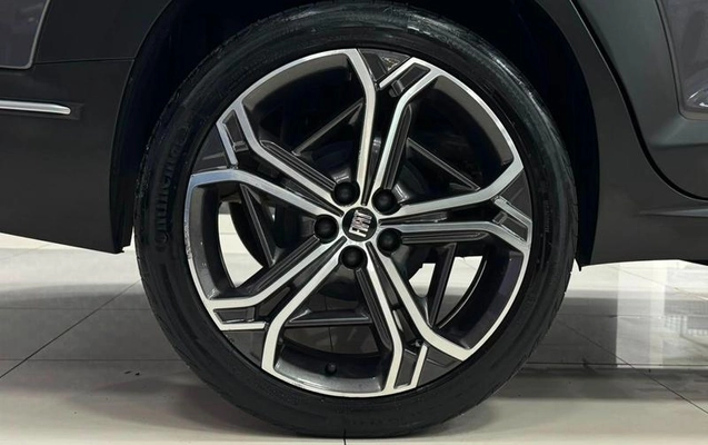 imagem-https://www.socarrao.com.br/sc-vehicle-images-prod/2600950/1789504666477-8275583_10_B_e14ea8a821.jpeg