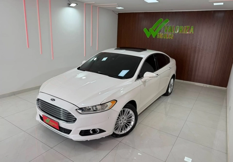 Ford Fusion 2014 Branco — foto 1 de 3