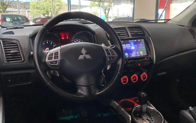 imagem-https://www.socarrao.com.br/sc-vehicle-images-prod/2601207/1787580377972-8272772_7_B_99b7be2392.jpeg