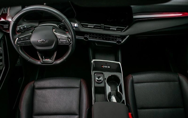 imagem-https://www.socarrao.com.br/sc-vehicle-images-prod/2601677/1785436586153-8268585_27_B_031af3a489.jpeg