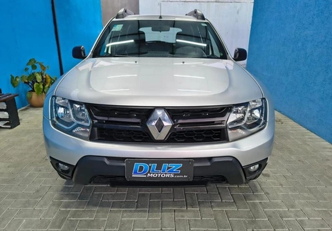 Renault Duster 2018 Prata — foto 1 de 3