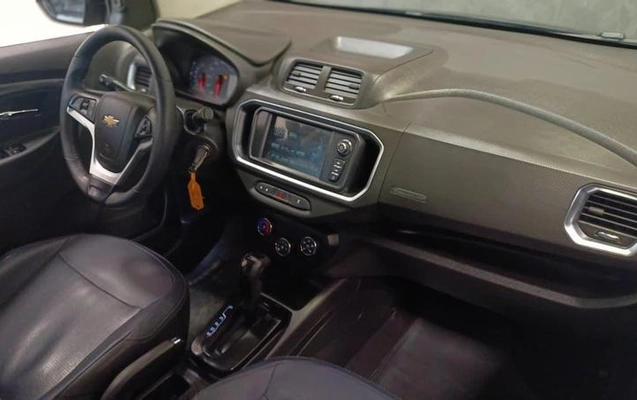imagem-https://www.socarrao.com.br/sc-vehicle-images-prod/2602519/1783979202248-8132826_0_B_2c8ba678d6.jpeg