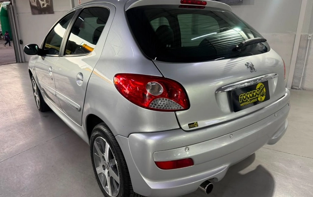 imagem-https://www.socarrao.com.br/sc-vehicle-images-prod/2603238/1789498527295-gb-3b9ceae.jpeg
