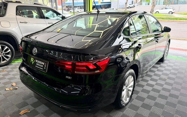 imagem-https://www.socarrao.com.br/sc-vehicle-images-prod/26058/1785332907753-7617838_7_B_c17fd07d75.jpeg