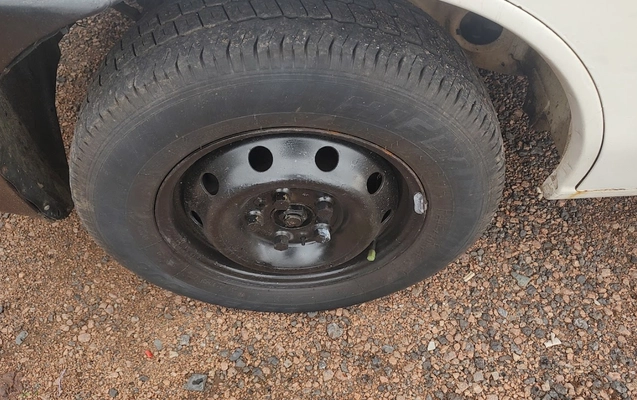 imagem-https://www.socarrao.com.br/sc-vehicle-images-prod/2606111/1783987025458-SU1HXzIwMjYwNzExXzE1NTYwMzQ2MV9IRFIuanBn.jpg