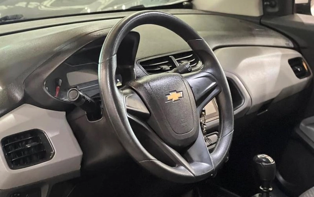 imagem-https://www.socarrao.com.br/sc-vehicle-images-prod/2606433/1790808679638-8276306_9_B_6e7fa424c7.jpeg