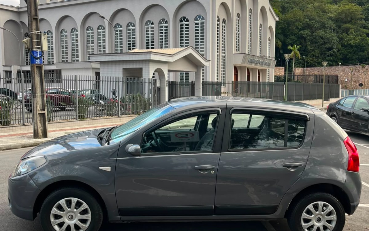 imagem-https://www.socarrao.com.br/sc-vehicle-images-prod/2609218/1783994592939-bW90aW9uX3Bob3RvXzkxMDc1MTkyNzY3MDAyMTEwMTIuanBn.jpg