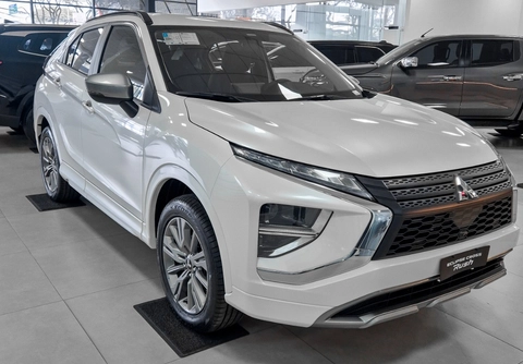 Mitsubishi Eclipse Cross 2027 Preto — foto 1 de 3