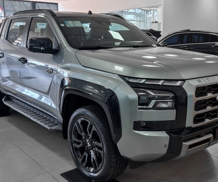 Mitsubishi Triton 2027 Preto — foto 1 de 3