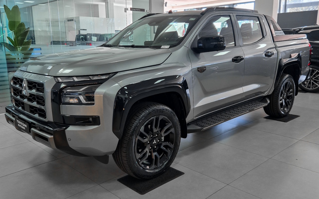 imagem-https://www.socarrao.com.br/sc-vehicle-images-prod/2615/1781102127098-MjAyNjA2MDhfMTA1NzMxLmpwZw.jpg