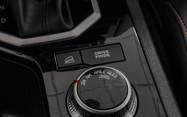 imagem-https://www.socarrao.com.br/sc-vehicle-images-prod/2615/1781102128872-MjAyNjA2MDhfMTA1NjU2LmpwZw.jpg
