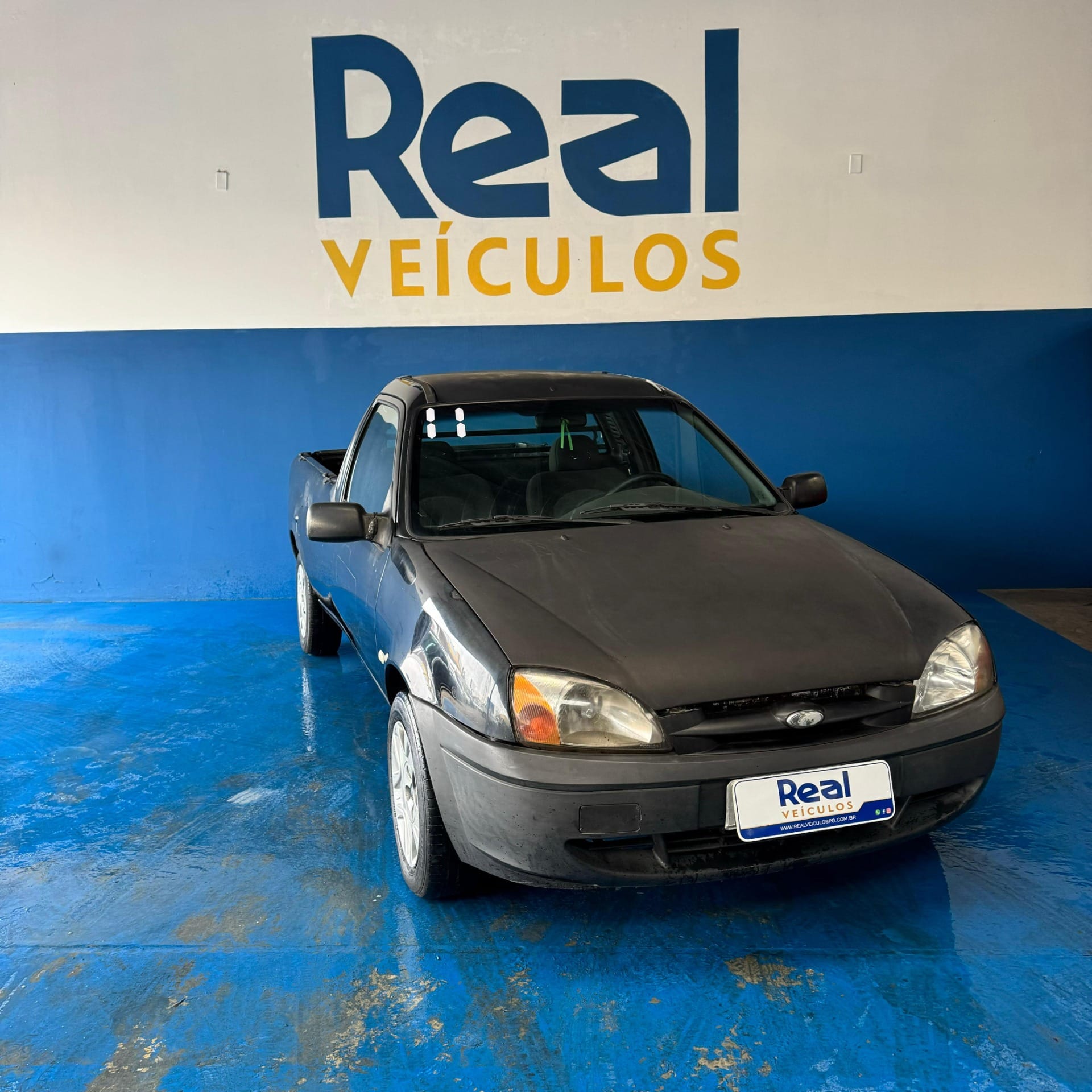Ford Courier 1.6 L/ 1.6 Flex na cor Preto em Ponta Grossa / PR - 26176