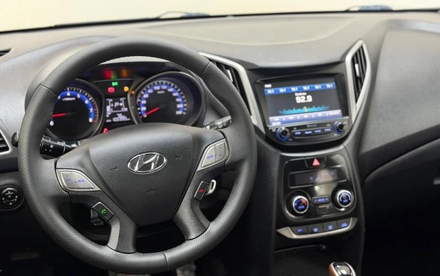 imagem-https://www.socarrao.com.br/sc-vehicle-images-prod/2618200/1787140522201-8134847_17_B_fe751df4a8.jpeg