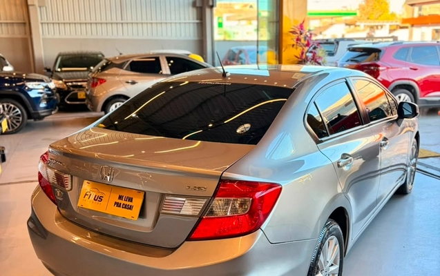 imagem-https://www.socarrao.com.br/sc-vehicle-images-prod/2618356/1784030408488-9b9616e2-e3d9-4e56-be95-69553a9d321d.jpg