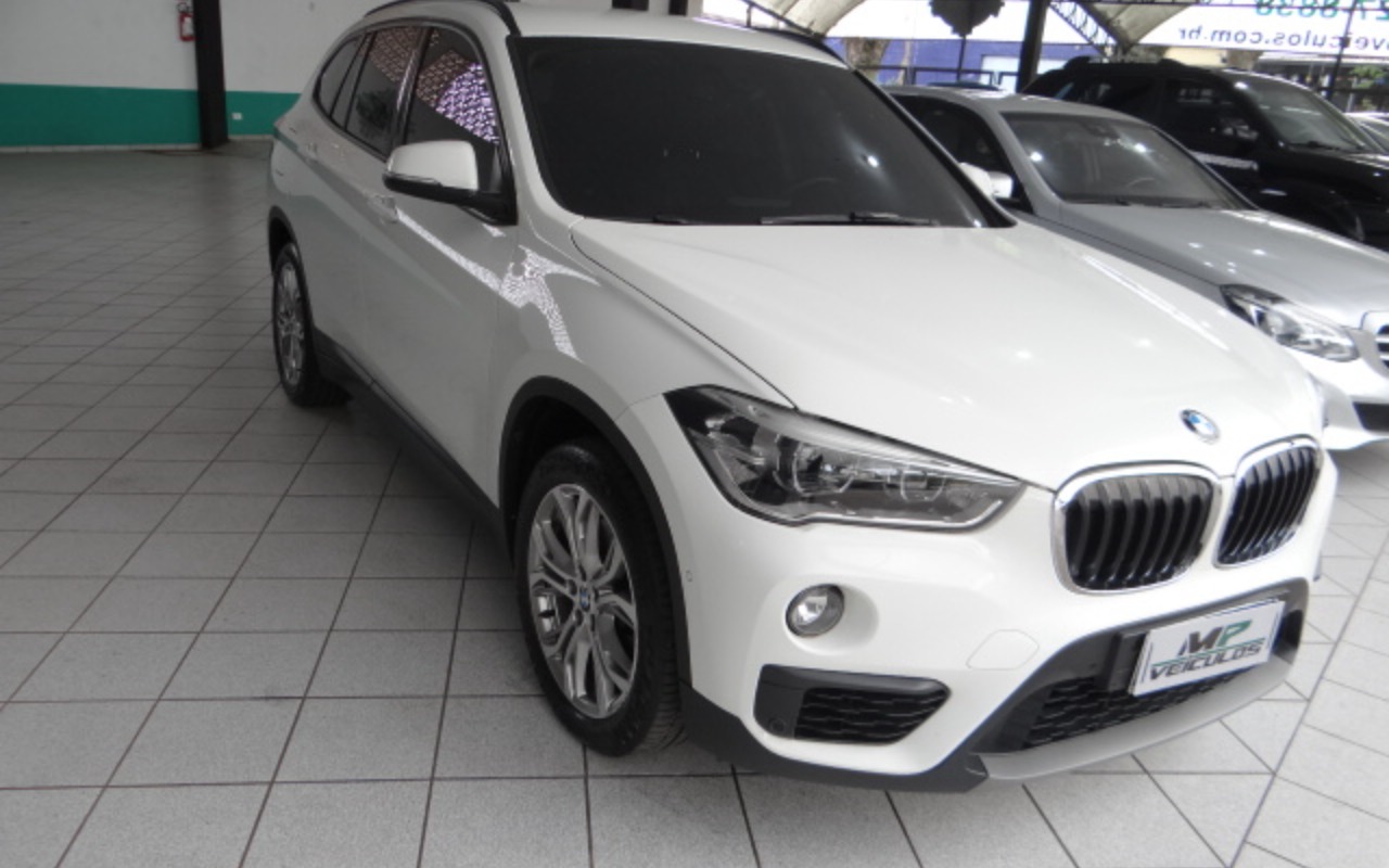 BMW X1 2019 Branco — foto 1 de 3