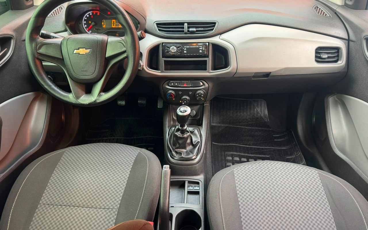 imagem-https://www.socarrao.com.br/sc-vehicle-images-prod/2619124/1784032442590-V2hhdHNBcHAgSW1hZ2UgMjAyNi0wNy0xMCBhdCAxNS4yNy4wMCAoMSkuanBlZw.jpeg