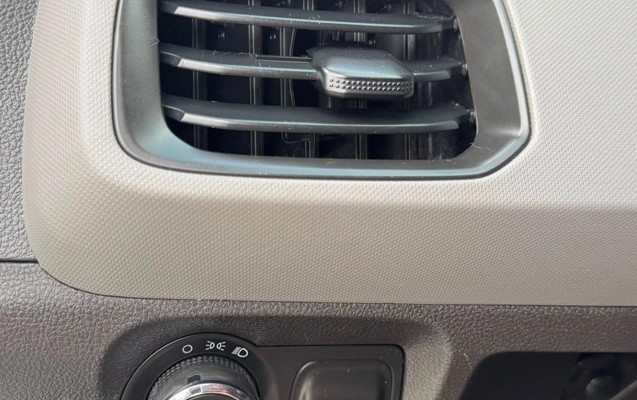 imagem-https://www.socarrao.com.br/sc-vehicle-images-prod/2619124/1784032442687-V2hhdHNBcHAgSW1hZ2UgMjAyNi0wNy0xMCBhdCAxNS4yNy4wMSAoMSkuanBlZw.jpeg
