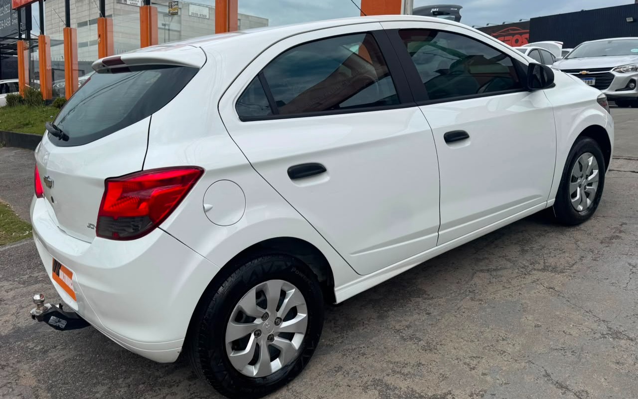 imagem-https://www.socarrao.com.br/sc-vehicle-images-prod/2619124/1784032443455-V2hhdHNBcHAgSW1hZ2UgMjAyNi0wNy0xMCBhdCAxNS4yNi41OSAoNCkuanBlZw.jpeg