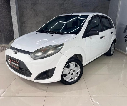 Ford Fiesta 2012 Branco — foto 1 de 3