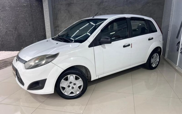imagem-https://www.socarrao.com.br/sc-vehicle-images-prod/2619700/1789395557859-7582333_0_B_5c607b9ce0.jpeg