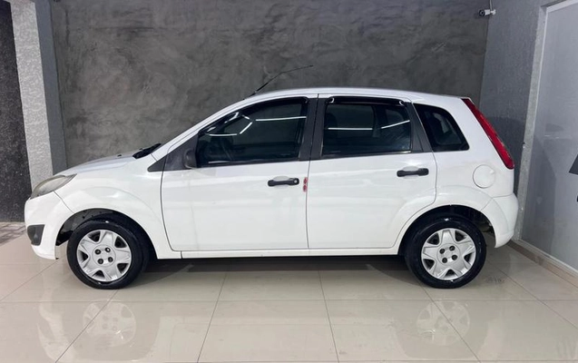 imagem-https://www.socarrao.com.br/sc-vehicle-images-prod/2619700/1789395557860-7582333_1_B_e98af5e0e6.jpeg