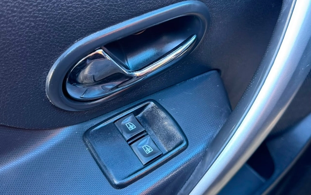 imagem-https://www.socarrao.com.br/sc-vehicle-images-prod/2620210/1784035541384-V2hhdHNBcHAgSW1hZ2UgMjAyNi0wNy0wOCBhdCAxMS4xNi4yMi5qcGVn.jpeg