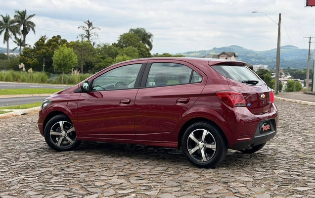 imagem-https://www.socarrao.com.br/sc-vehicle-images-prod/2620235/1784035594900-6ee7c133-604c-43f6-a2e4-df4a0506a5c0.jpg