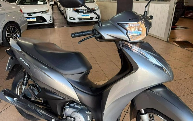 imagem-https://www.socarrao.com.br/sc-vehicle-images-prod/2620239/1789558301607-8257640_1_B_38839a491a.jpeg