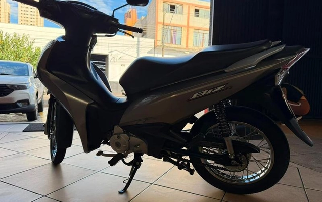 imagem-https://www.socarrao.com.br/sc-vehicle-images-prod/2620239/1789558301613-8257640_4_B_001f77891c.jpeg